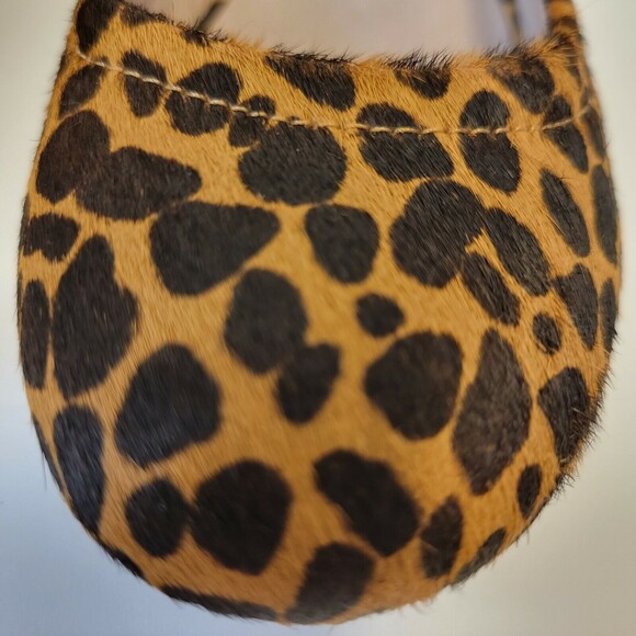Vince Camuto Leopard High-Heels Size 6M Shoes - Picture 8 of 12